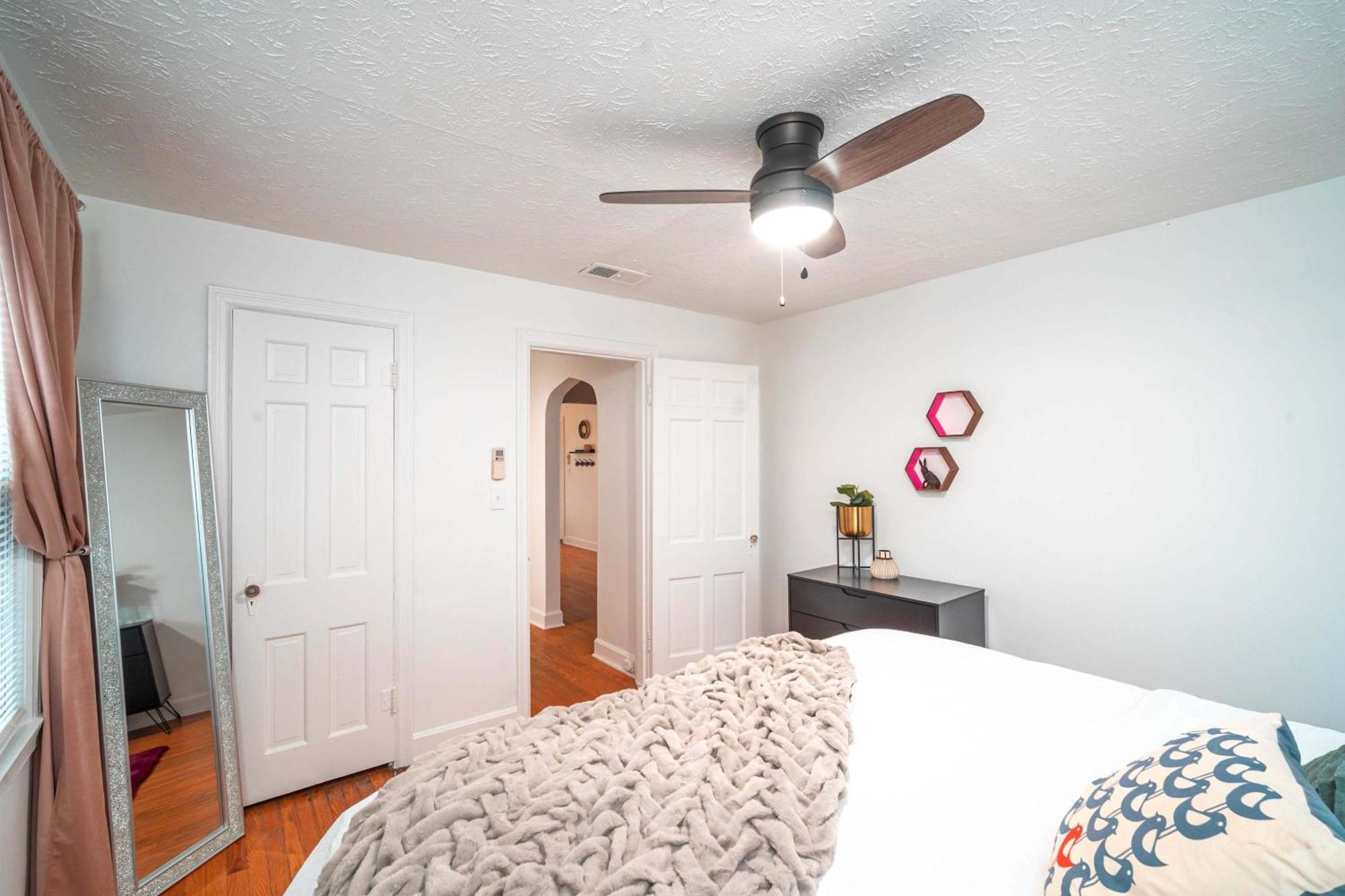 Apartment 8 Min To Churchill Downs Perfect For Groups