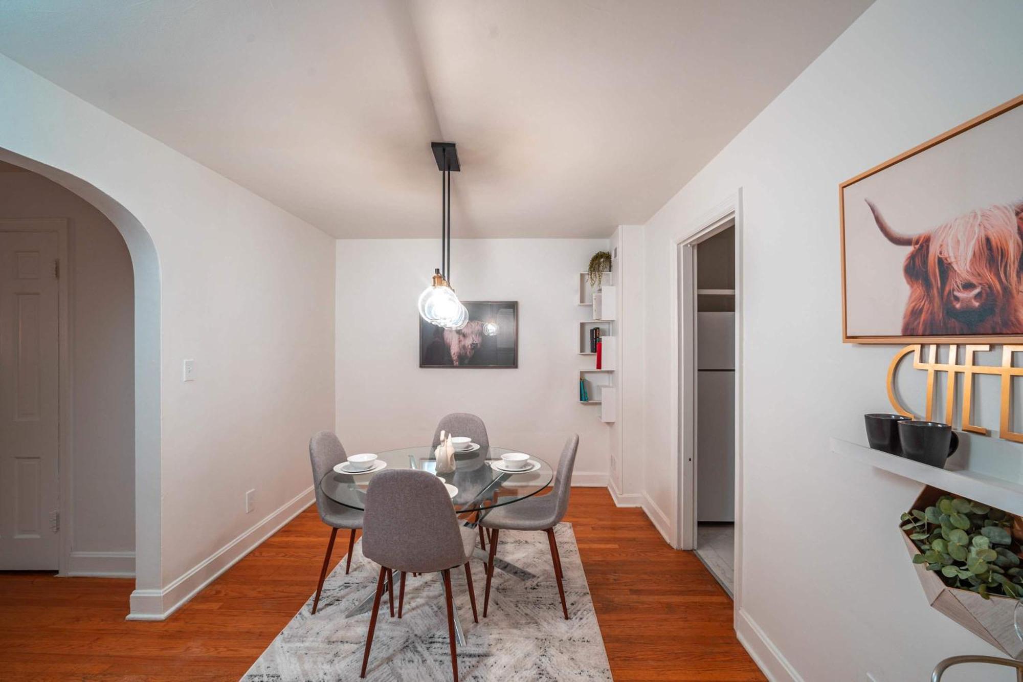 8 Min To Churchill Downs Perfect For Groups Apartment