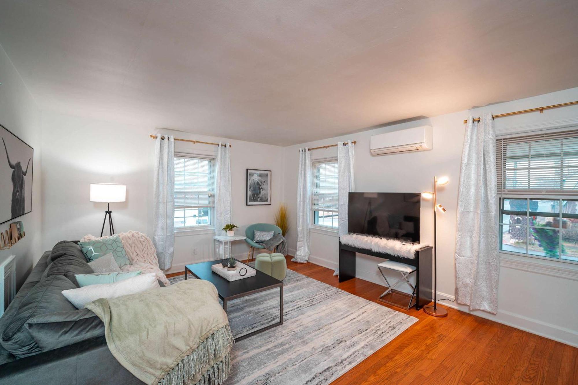 Apartment 8 Min To Churchill Downs Perfect For Groups